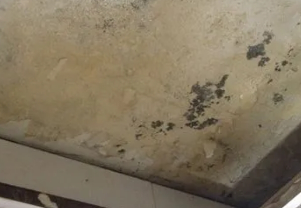 讷河阳台漏水维修公司分享下讷河卫生间渗水维修需要注意哪些问题。